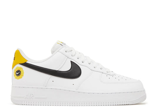 Air Force 1 07 LV 8 Have A Nike Day